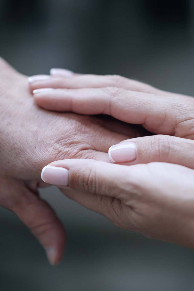 holding-hands-care